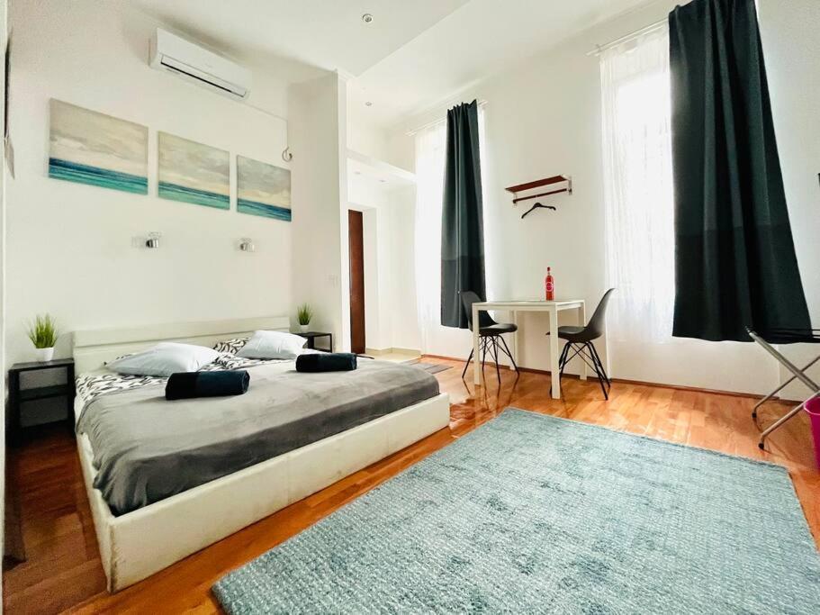 Kazy8 New Life Apartment Boedapest Buitenkant foto